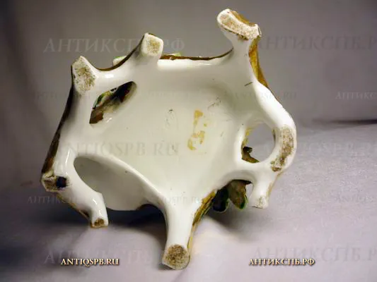 Ваза фарфоровая старинная "Пенек. Грибы". Нач. ХХ века. №14210
